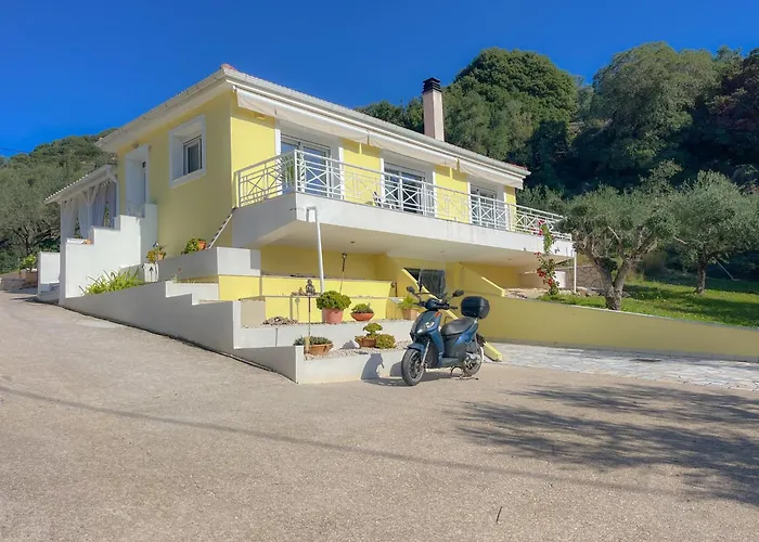 M&m Met Eigen Zwembad Villa