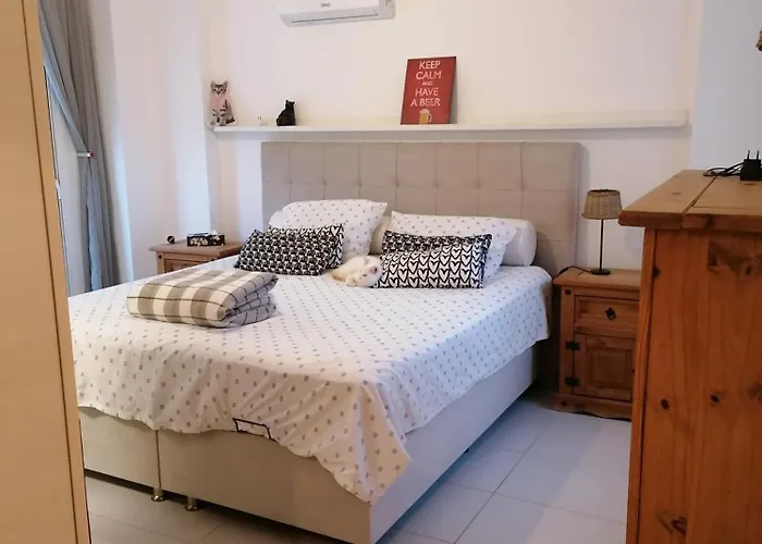 Βίλα M&m Met Eigen Zwembad *