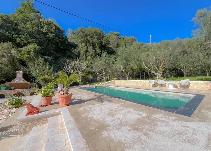 M&m Met Eigen Zwembad Villa *